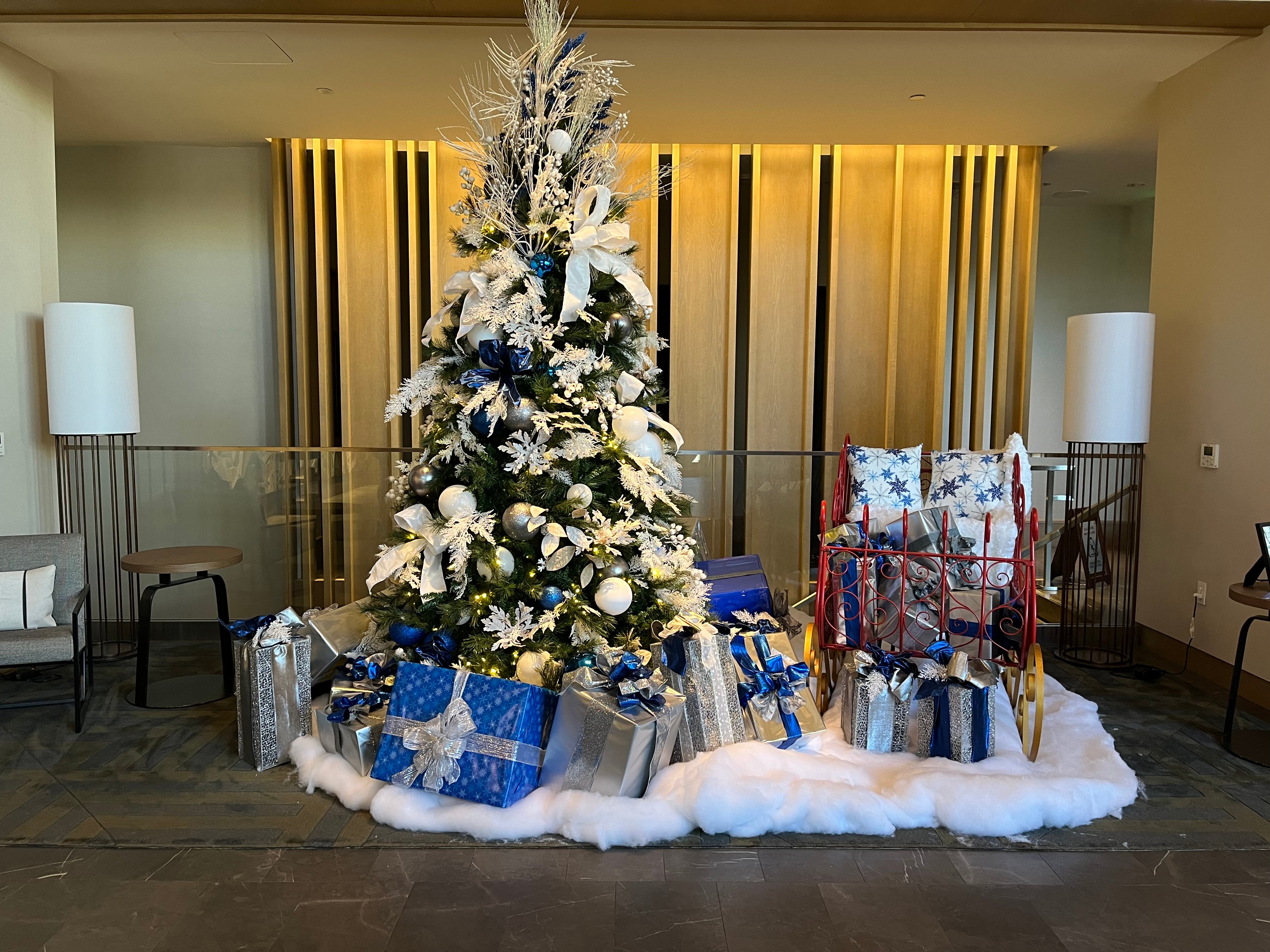 MARRIOTT UPTOWN HOLIDAY
