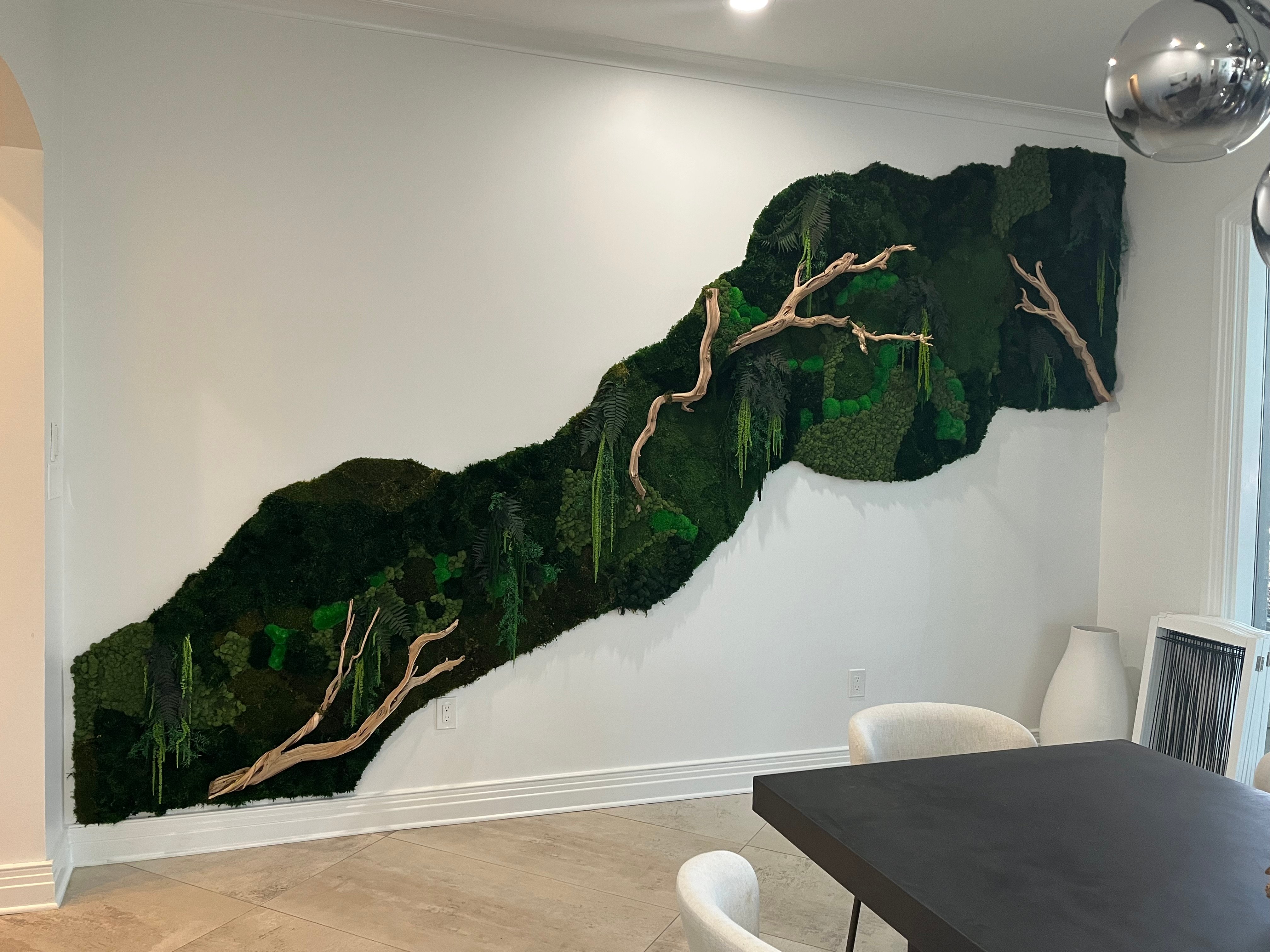 PRIVATE RESIDENCE MOSS WALL DALLAS