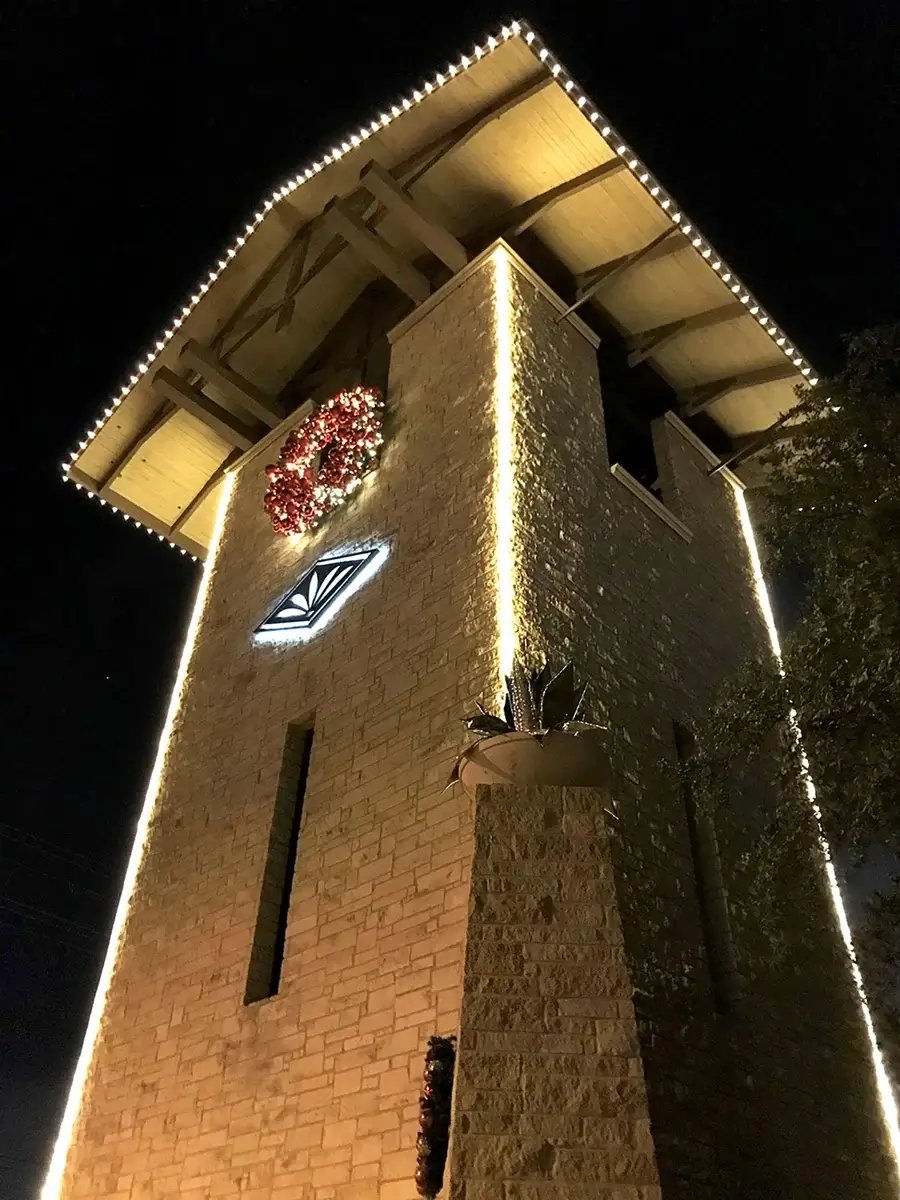 Large holiday wreath for exterior